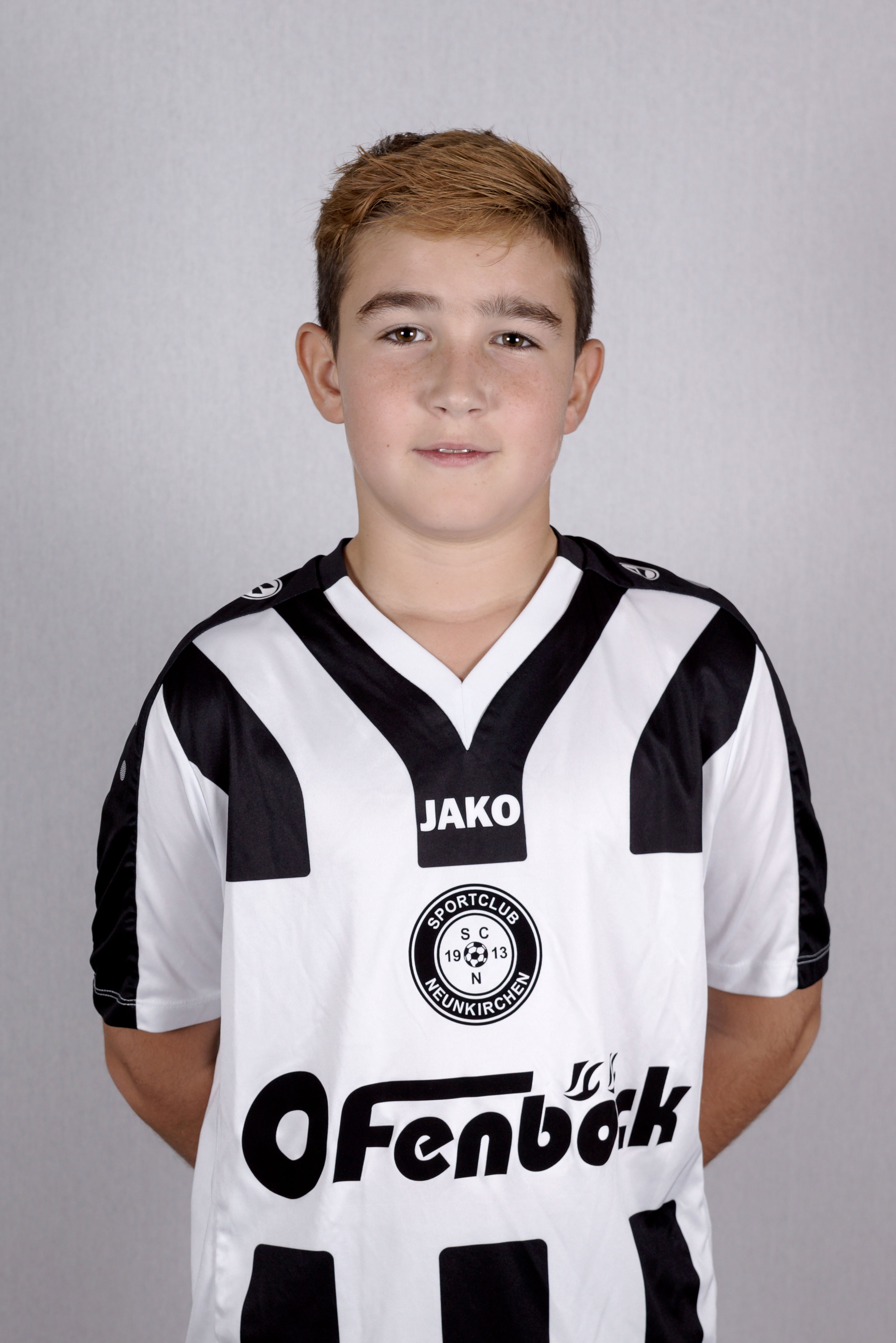 Arda Celik : 