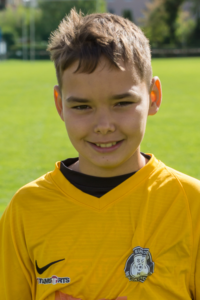 Elias Zinveliu : 