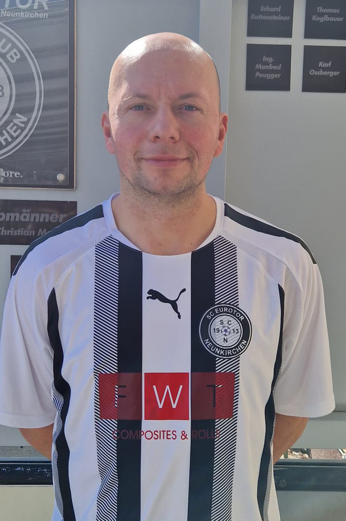 Mitar Nikolic : 